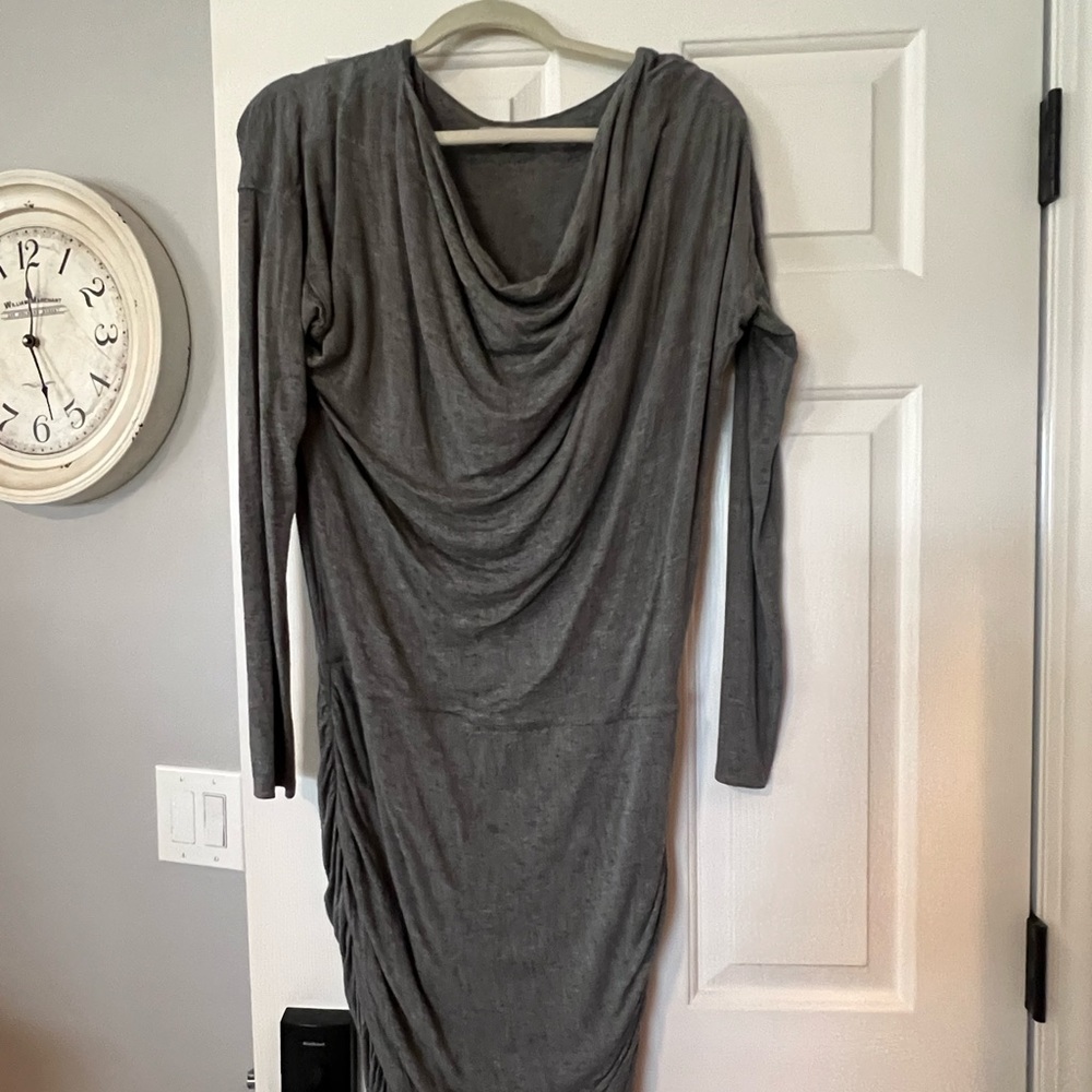 Super cute, rushed gray, Athleta dress size medium
